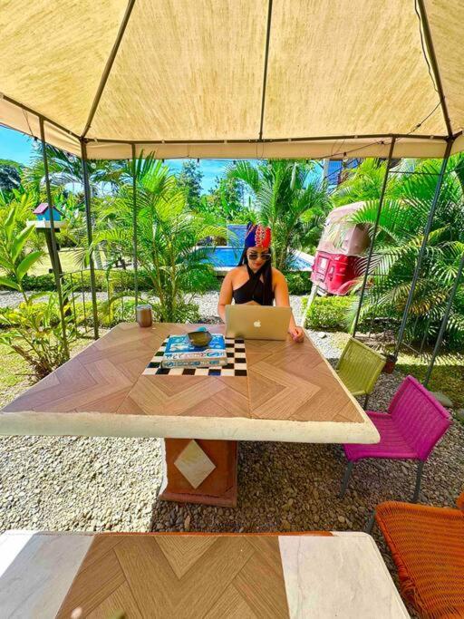 Oso Perezoso Pool Villa Puerto Viejo de Talamanca Eksteriør billede