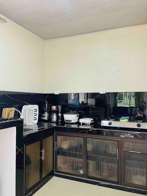 Oso Perezoso Pool Villa Puerto Viejo de Talamanca Eksteriør billede